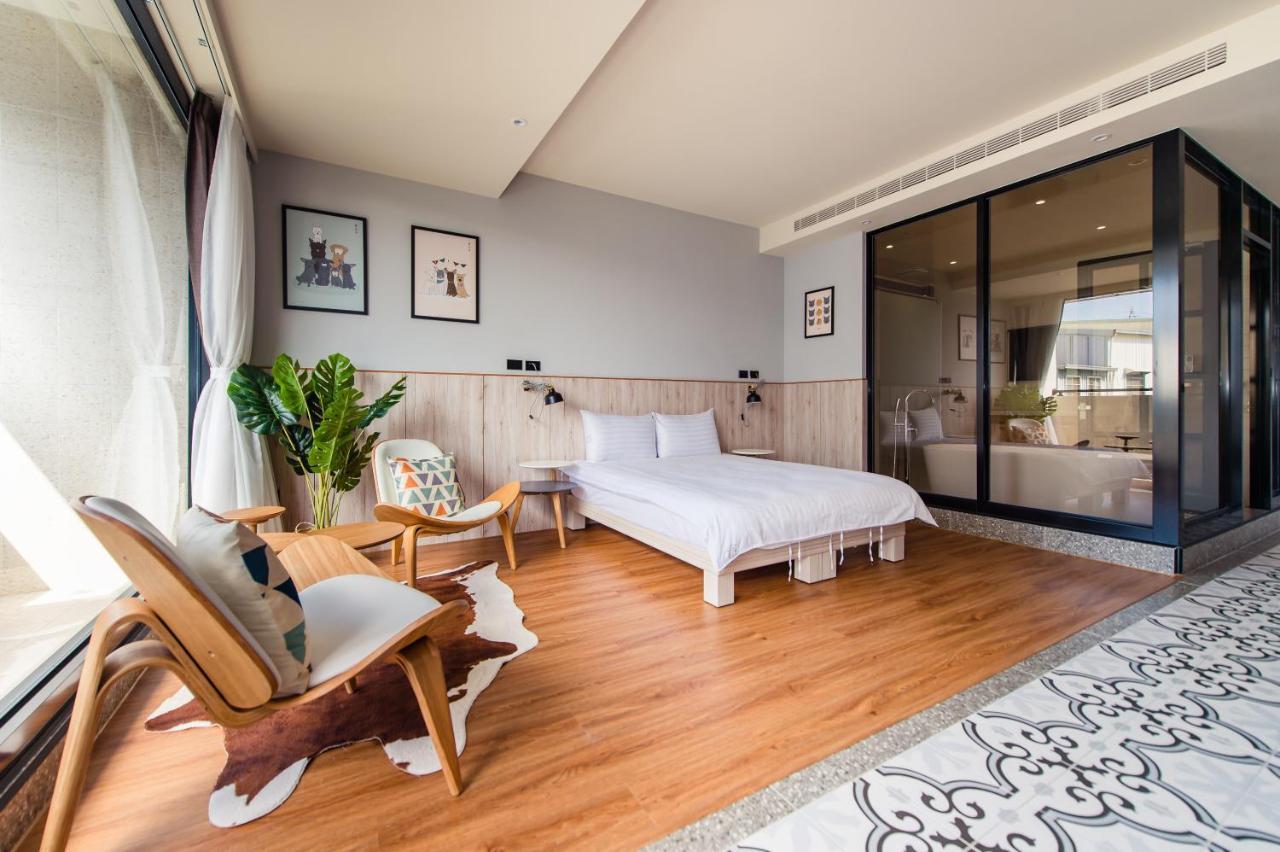 I Am Here B&B ไถหนาน ภายนอก รูปภาพ